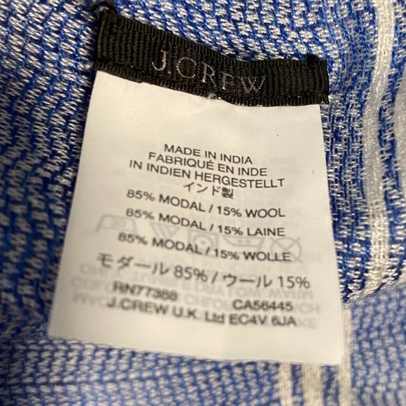 Striped Cape Scarf - Picture 4 of 4